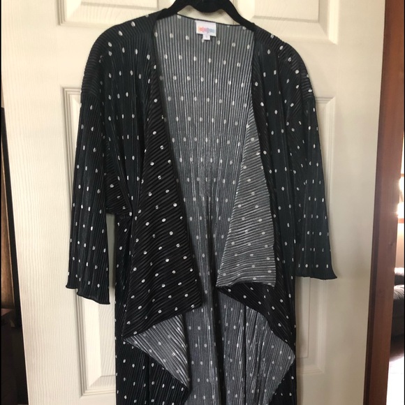 Lularoe Duster Shirley style - Picture 1 of 3